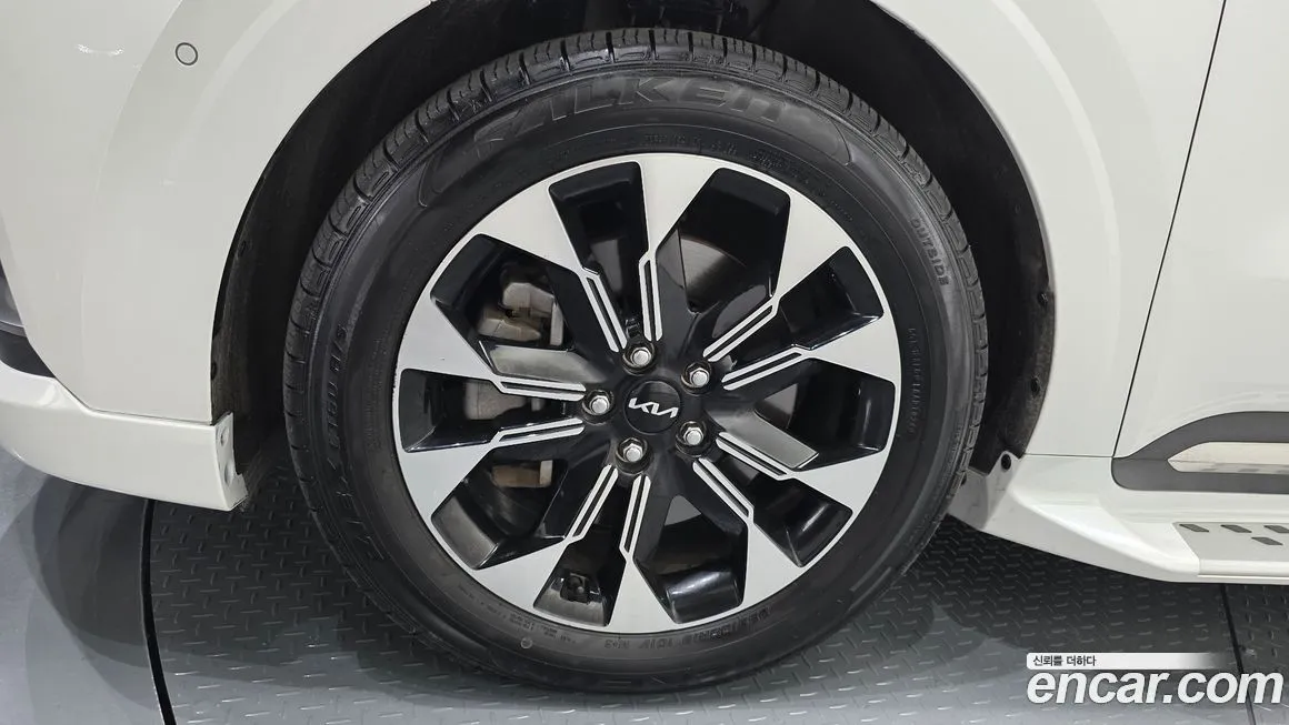Kia Carnival 2023 из KR, фото 7