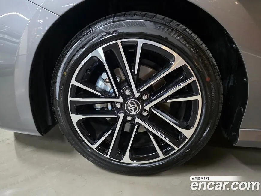 Toyota Camry 2025 из KR, фото 8