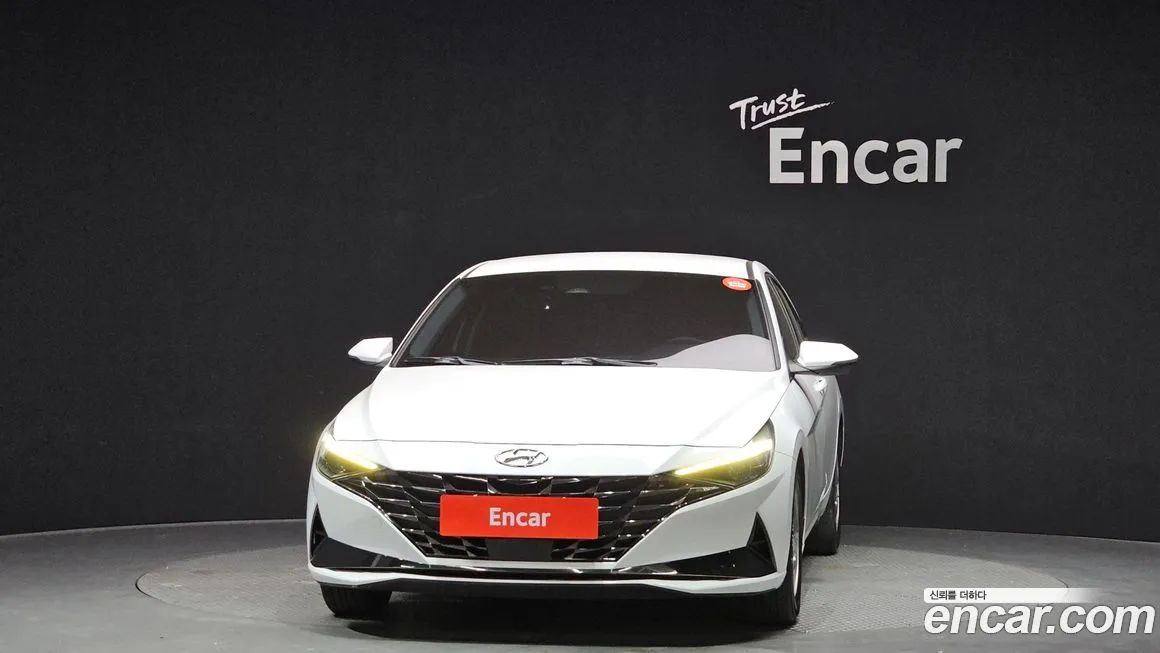 Hyundai AVANTE — фото 5