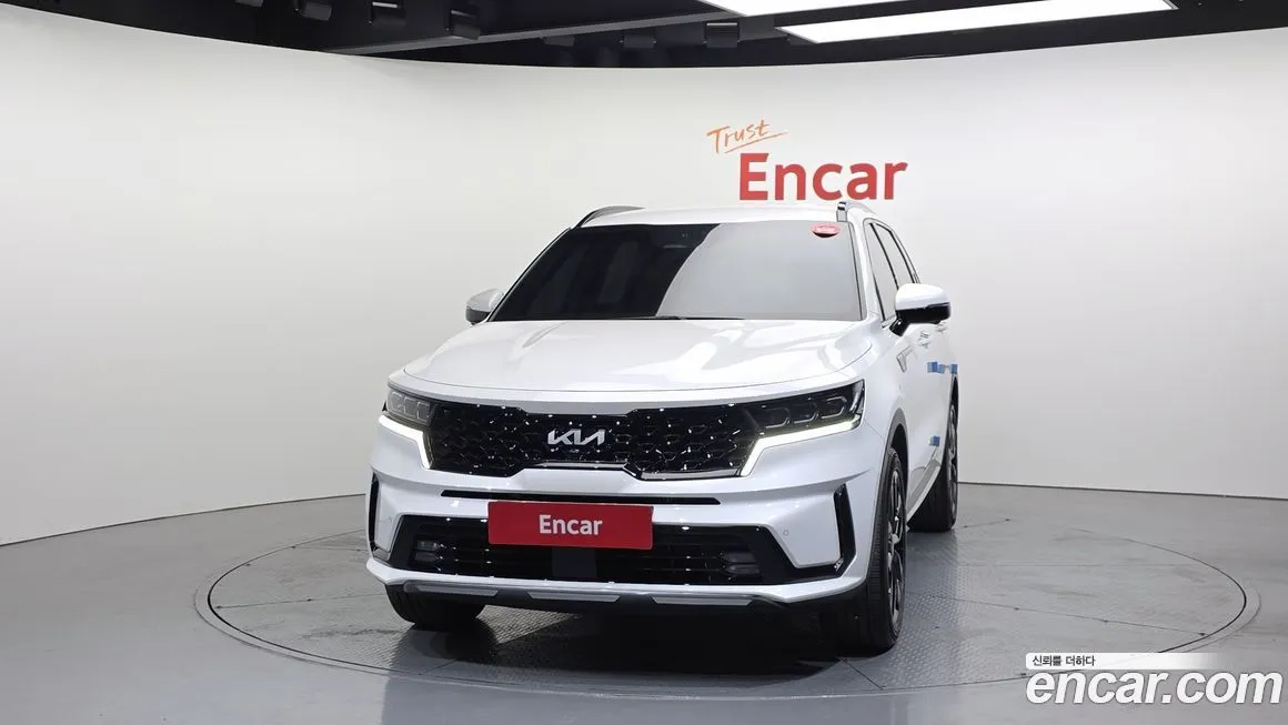 Kia Sorento — фото 5