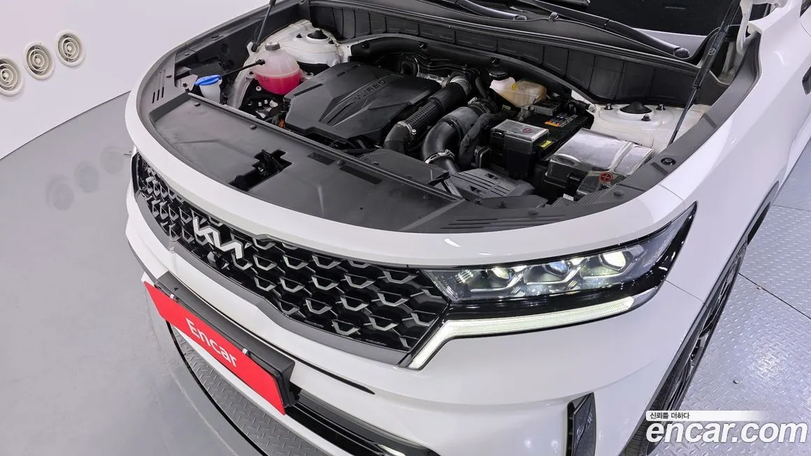 Kia Sorento — фото 6