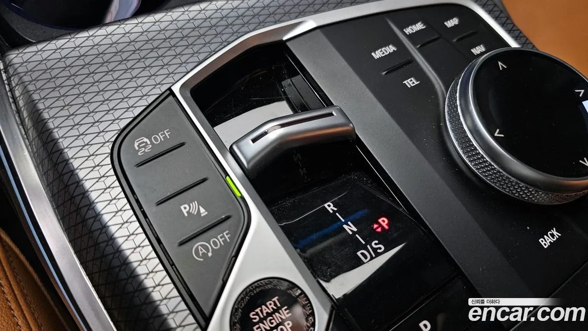 BMW 3-Series 2025 из KR, фото 8