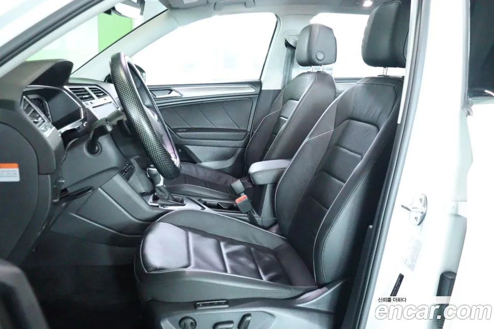 Volkswagen Tiguan 2023 из KR, фото 7