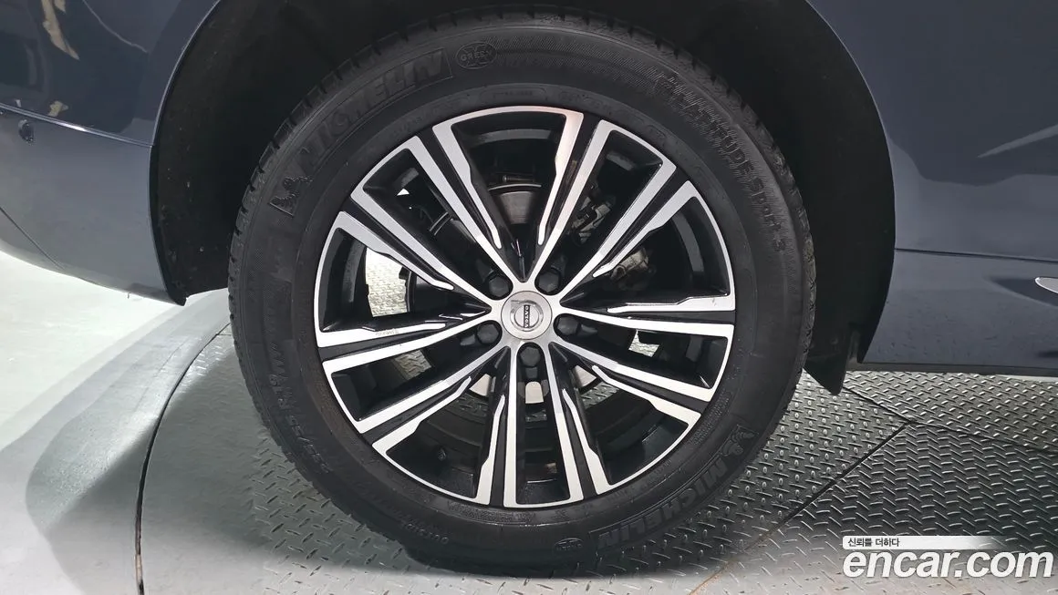Volvo XC60 2022 из KR, фото 9