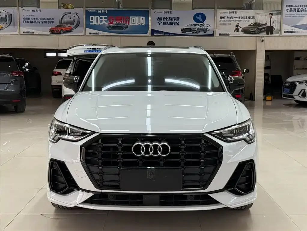 Audi Q3 2023 из CN, фото 9
