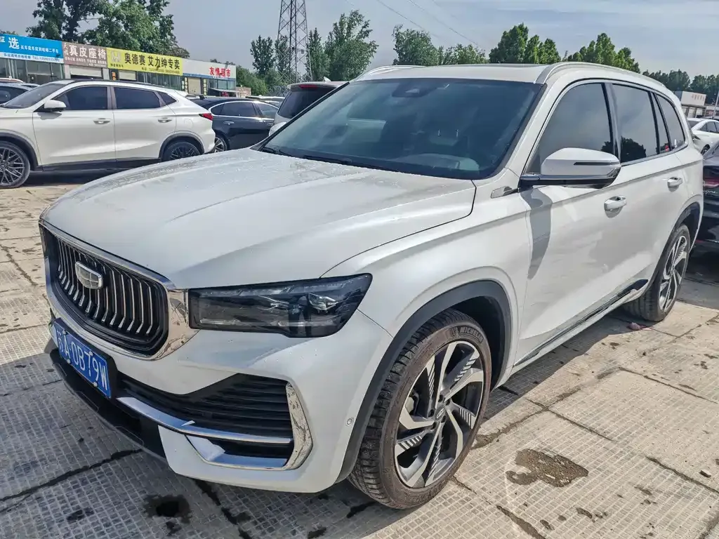 Geely Xingyue L — фото 1