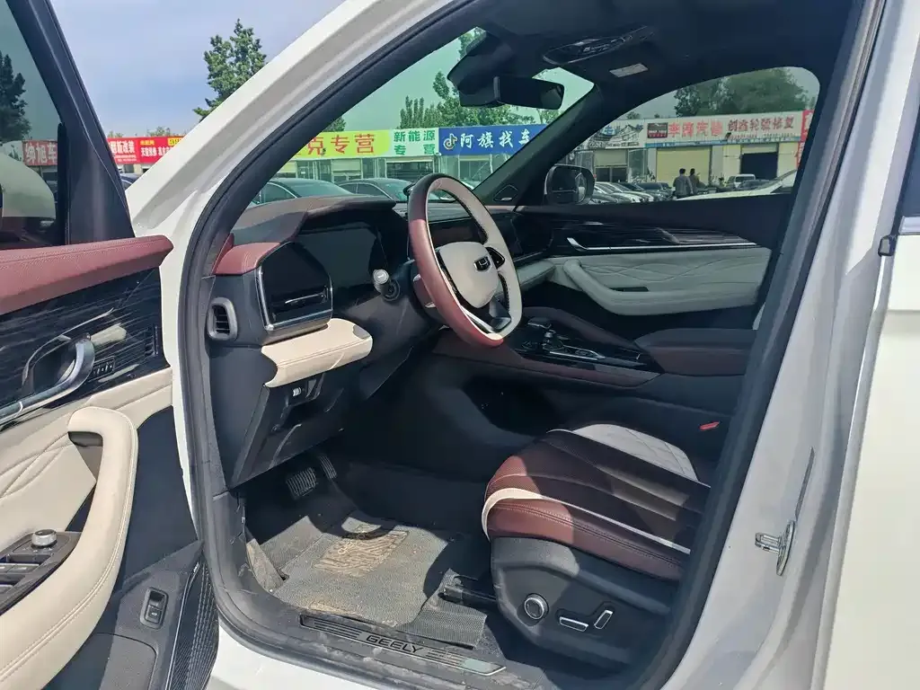Geely Xingyue L — фото 3