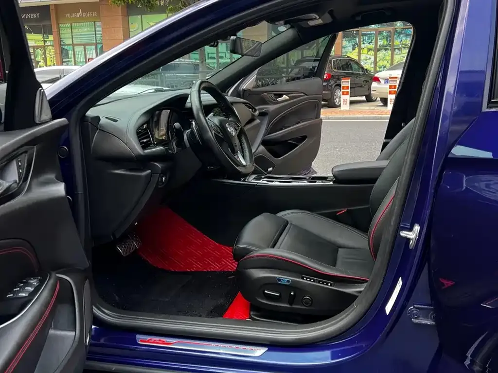 Buick Regal — фото 8