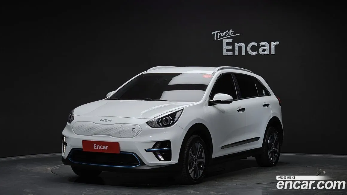 Kia Niro — фото 1