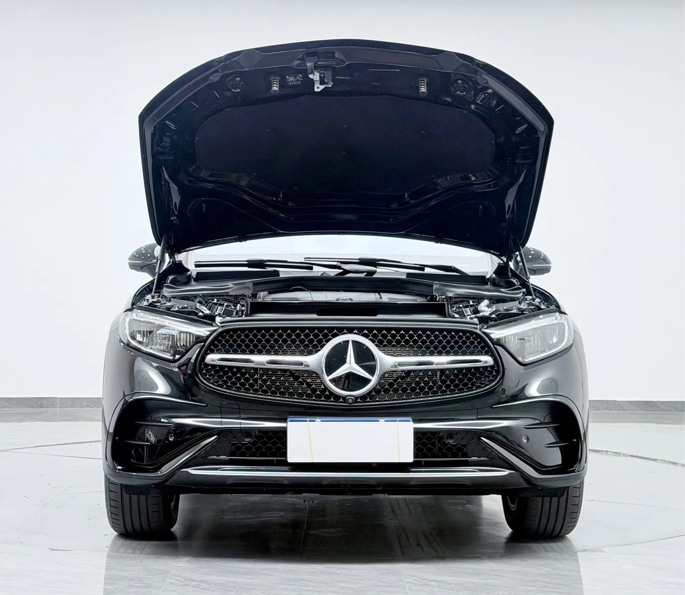 Mercedes-Benz GLC 2024 из CN, фото 10