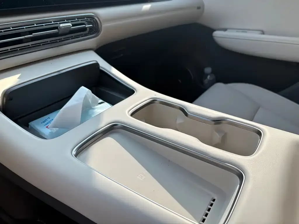 Hongqi HS6 PHEV 2026 из CN, фото 4