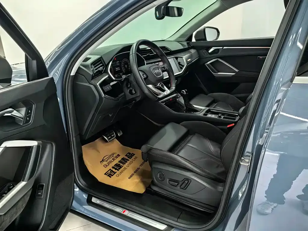 Audi Q3 Sportback — фото 5
