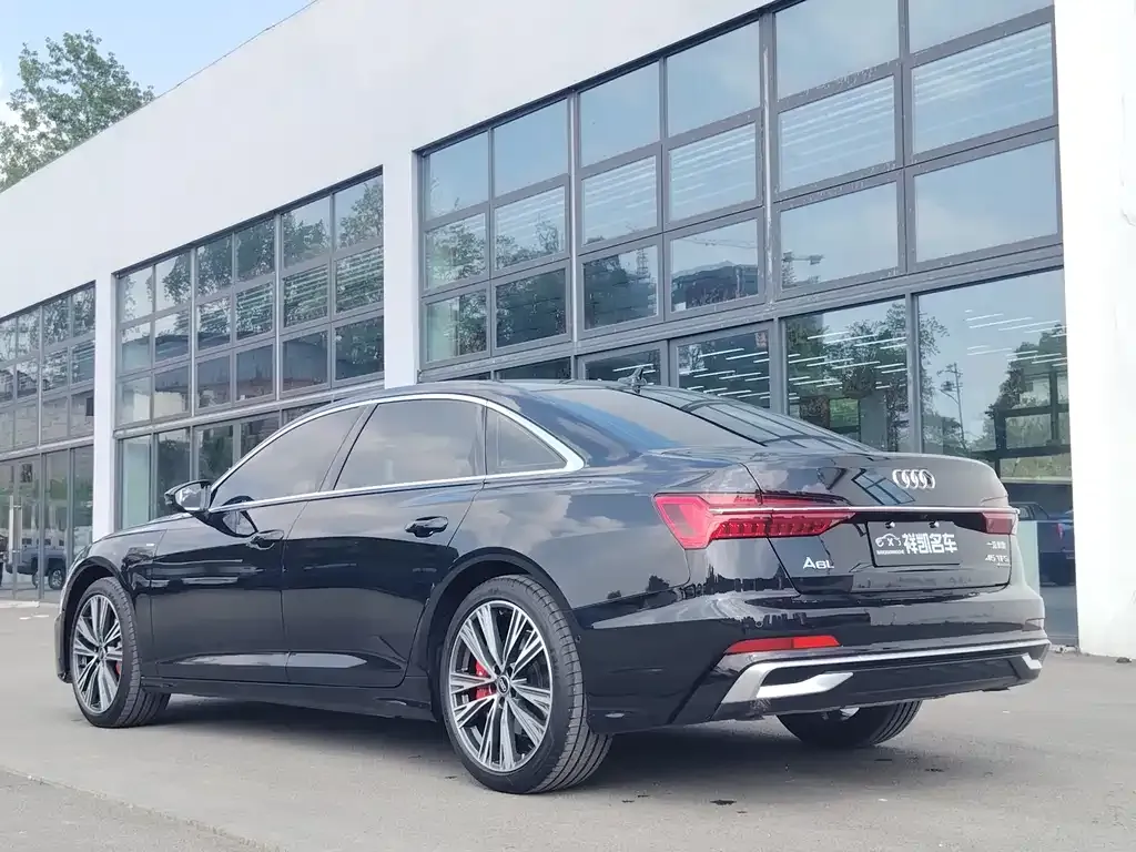 Audi A6L 2025 из CN, фото 7