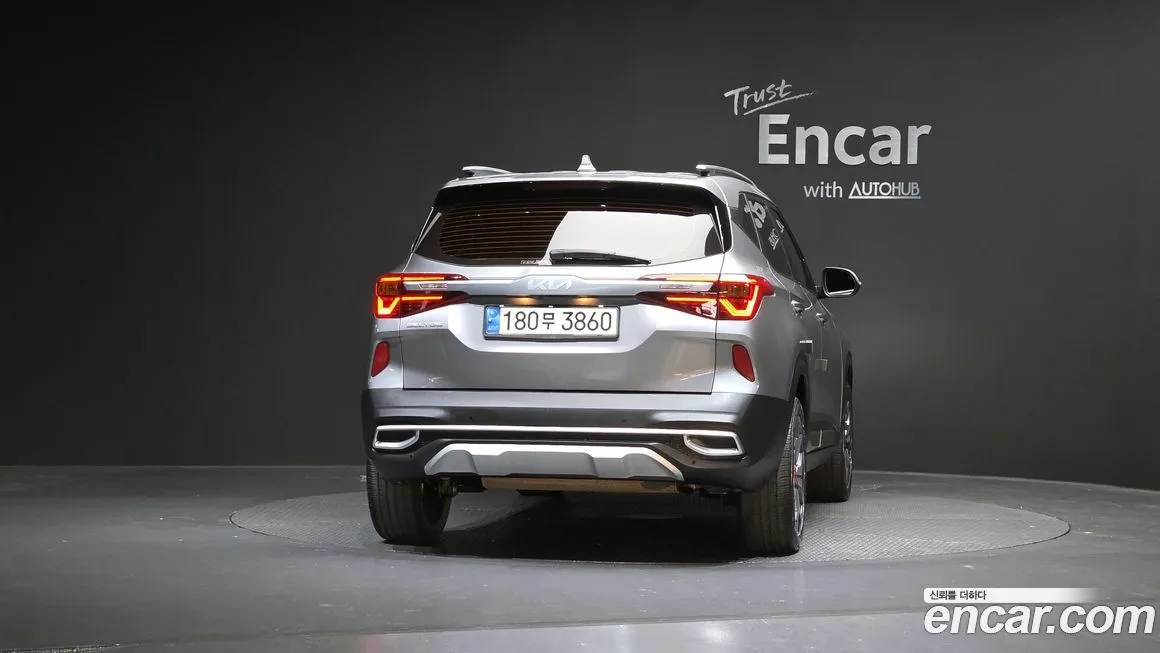 Kia Seltos 2022 из KR, фото 2