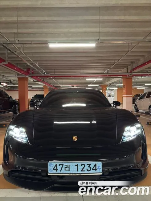 Porsche Taycan 2021 из KR, фото 9