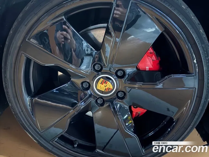 Porsche Taycan 2021 из KR, фото 2