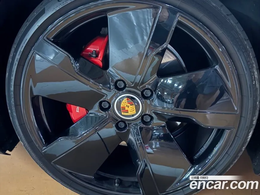 Porsche Taycan 2021 из KR, фото 4