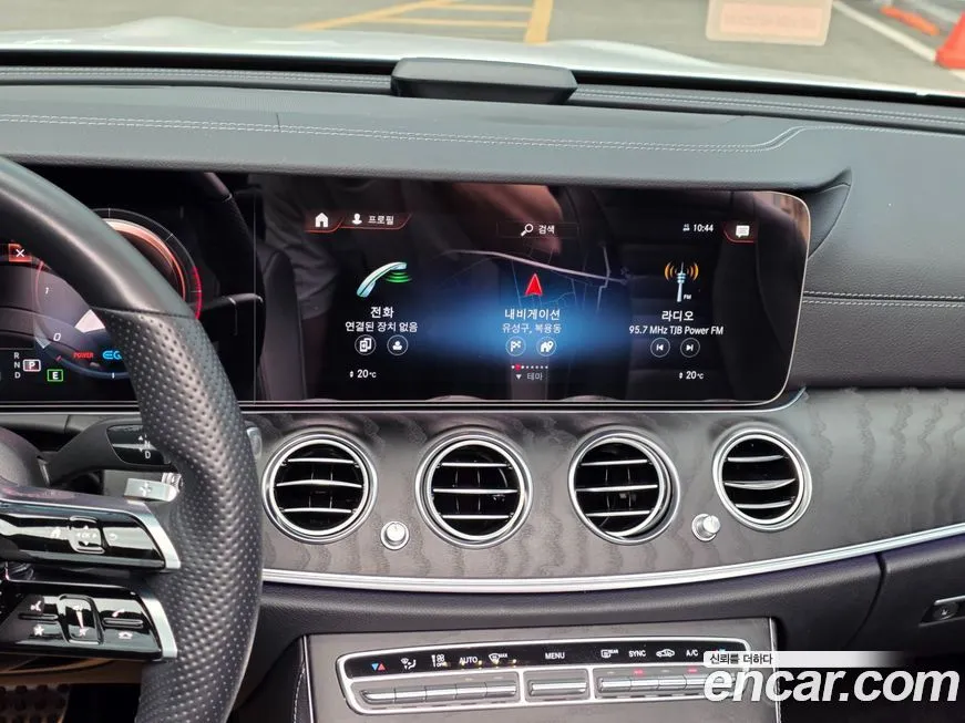 Mercedes-Benz E-Class 2022 из KR, фото 9