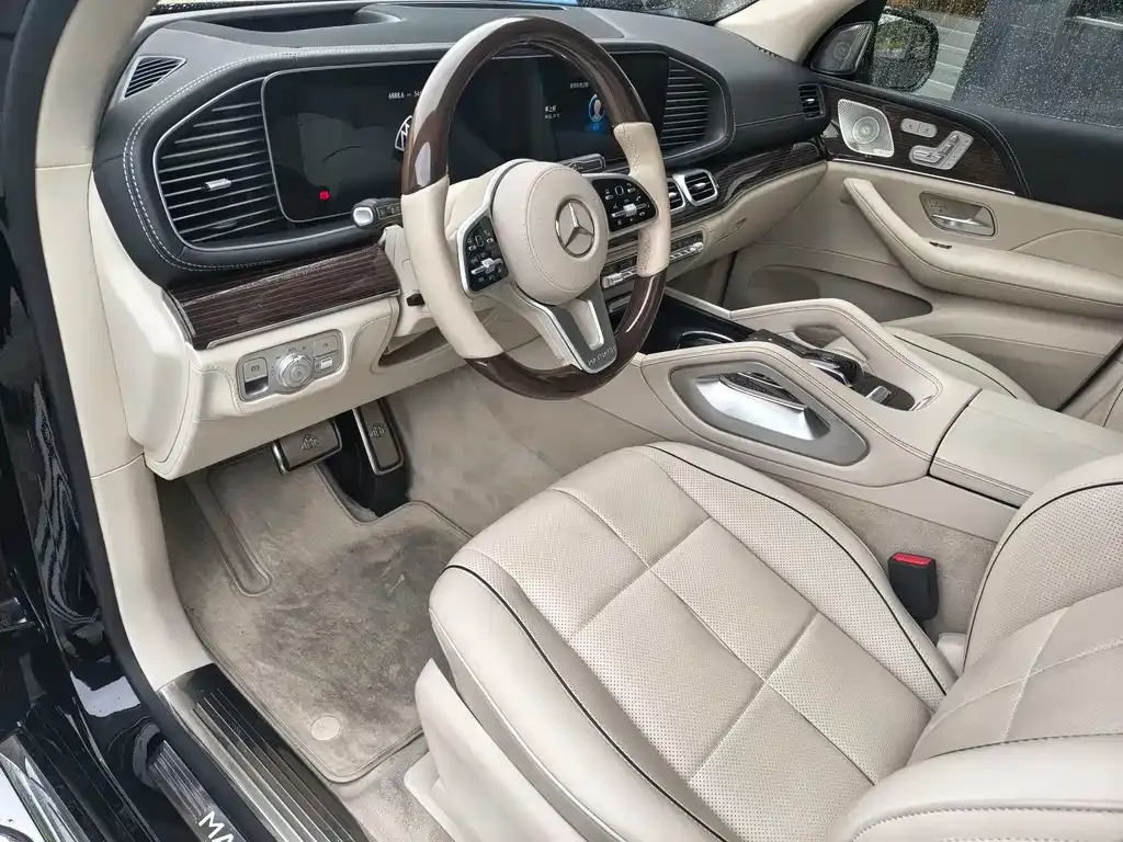 Mercedes-Benz GLS — фото 2
