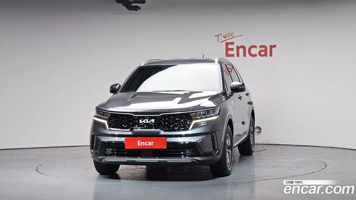 Kia Sorento — фото 6