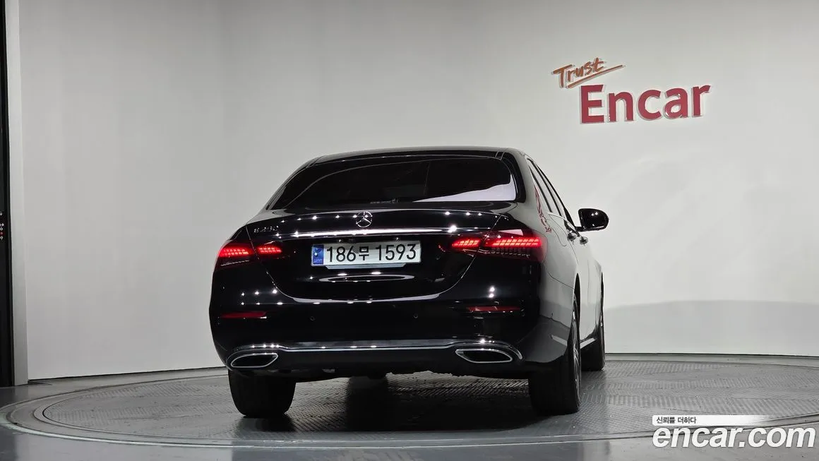 Mercedes-Benz E-Class 2023 из KR, фото 3