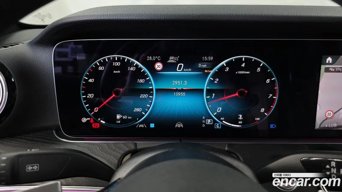 Mercedes-Benz E-Class 2023 из KR, фото 6