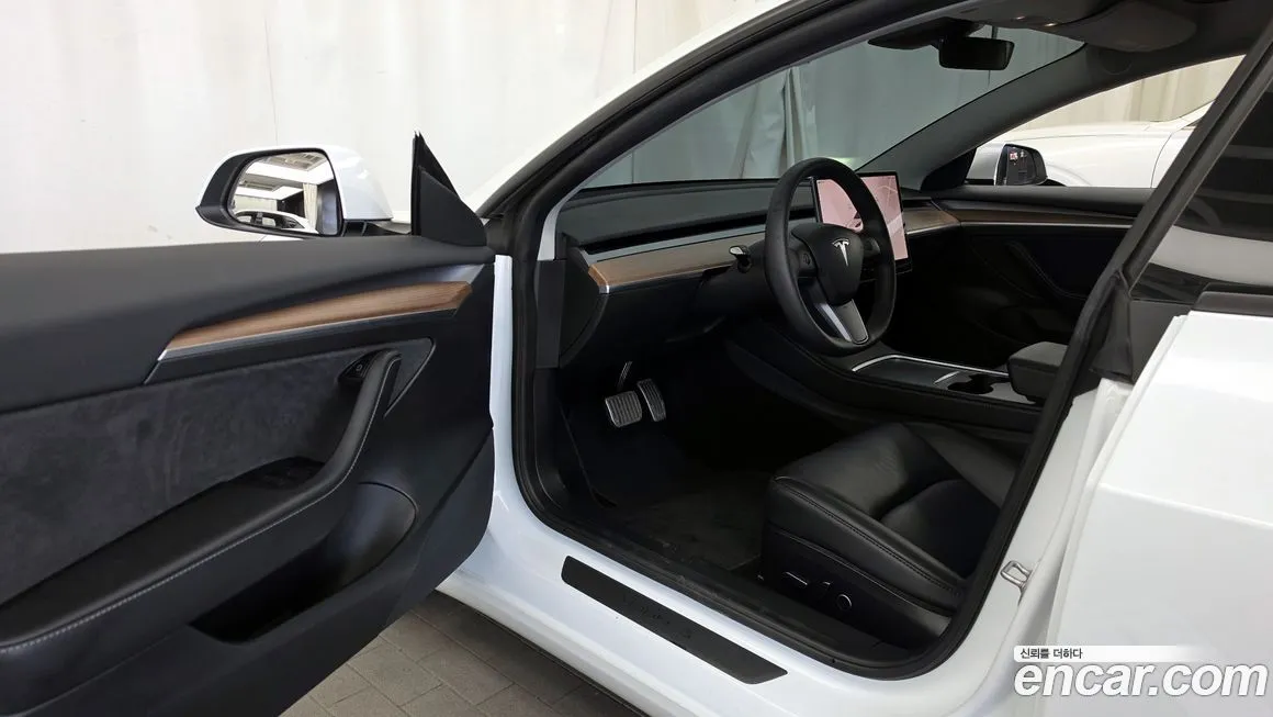 Tesla Model 3 2022 из KR, фото 7