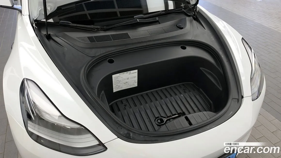Tesla Model 3 2022 из KR, фото 10