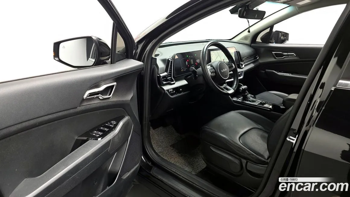 Kia Sportage — фото 8