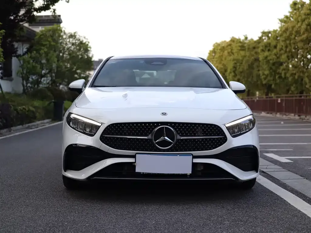 Mercedes-Benz A-Class — фото 4