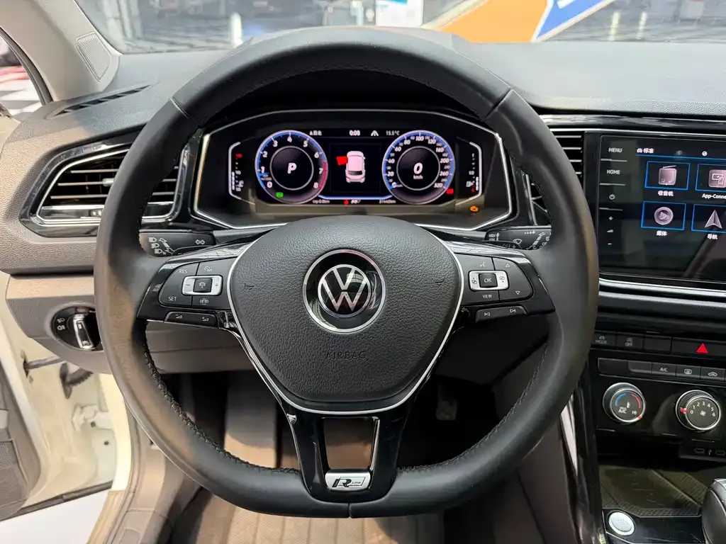 Volkswagen T-Roc 2022 из CN, фото 9