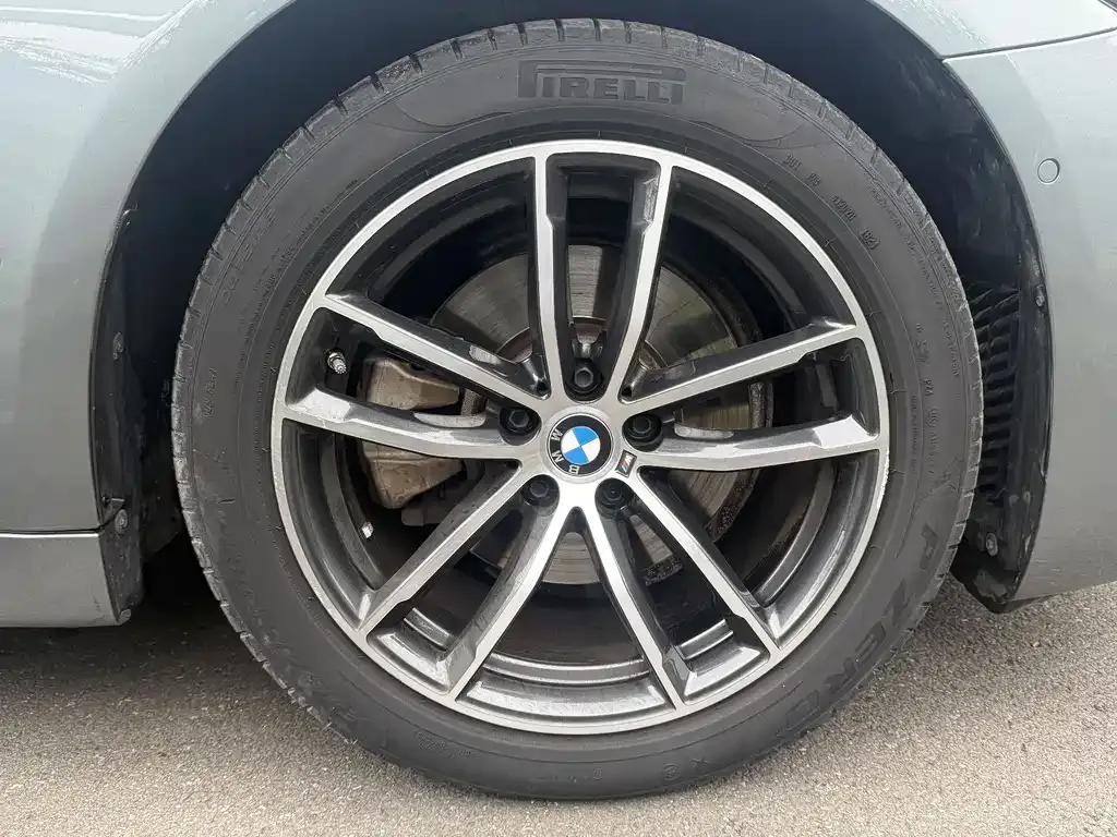 BMW 5 Series (Import) — фото 6