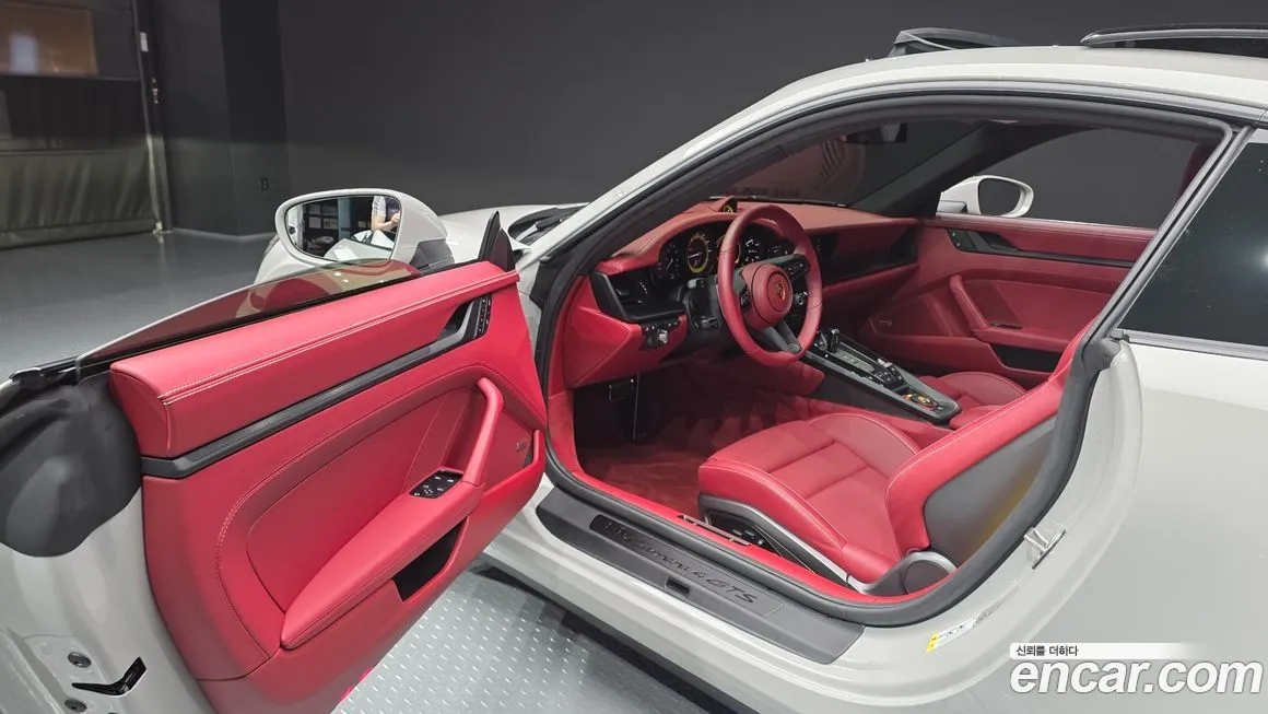 Porsche 911 2022 из KR, фото 6