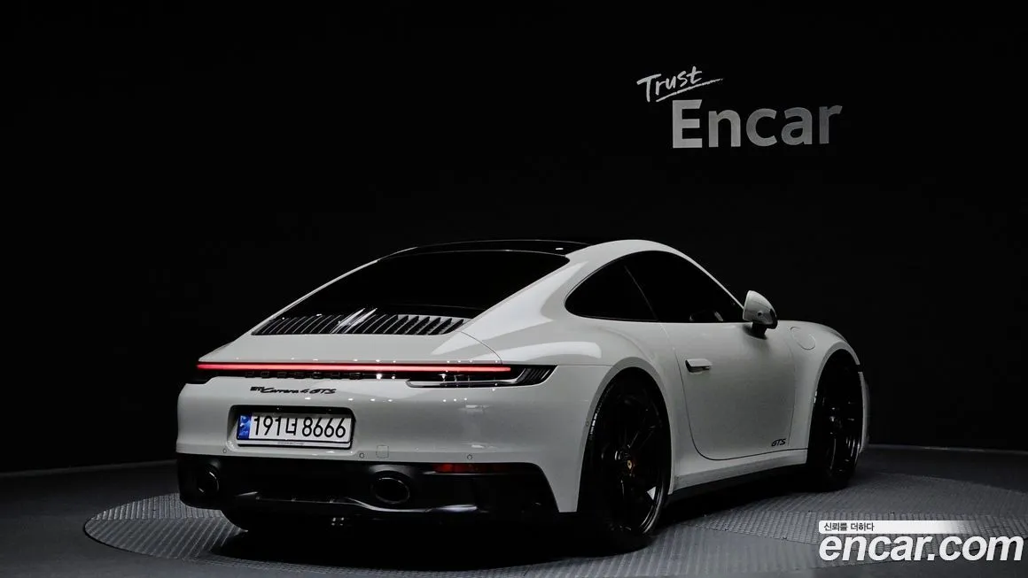Porsche 911 2022 из KR, фото 3