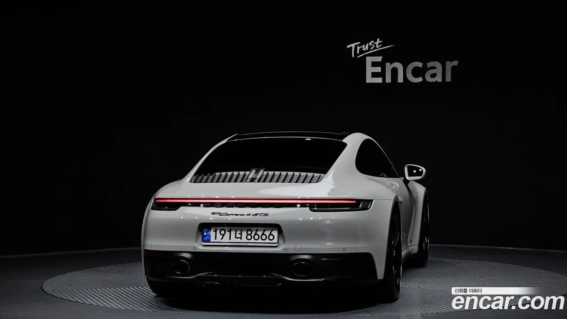 Porsche 911 2022 из KR, фото 4