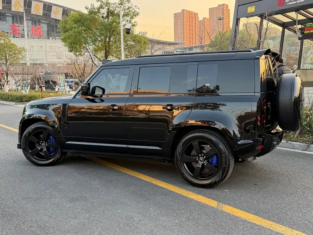 Land Rover Defender 2024 из CN, фото 8