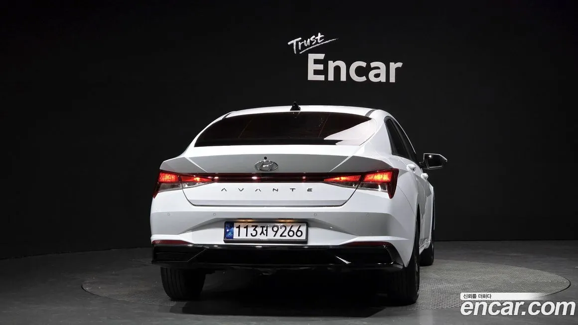 Hyundai AVANTE — фото 2