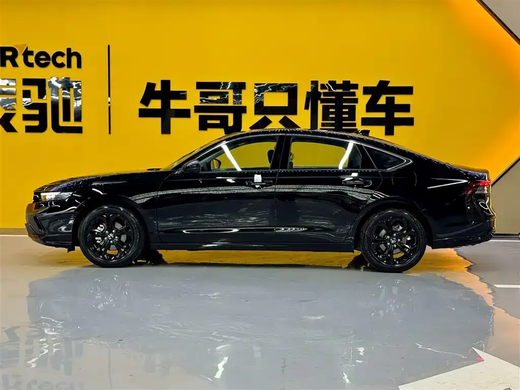 Honda Accord — фото 2