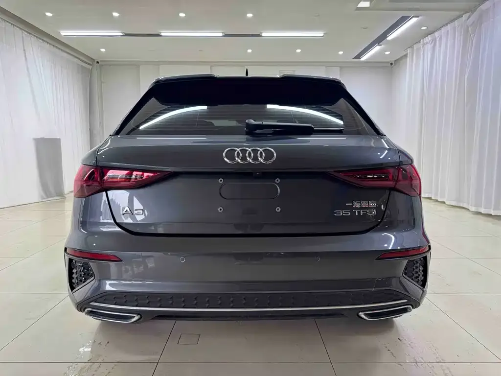 Audi A3 — фото 2