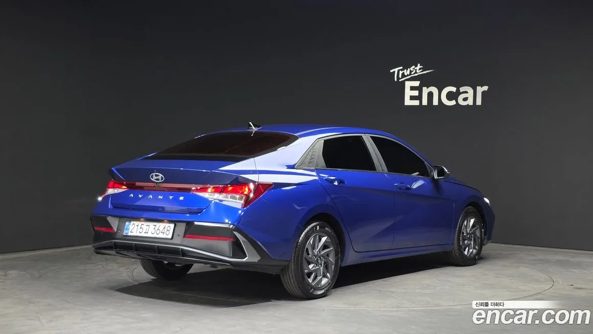 Hyundai AVANTE — фото 4