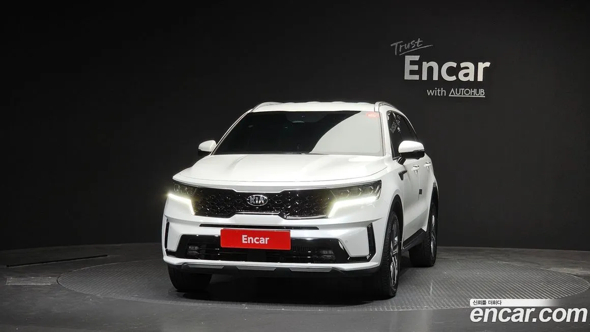 Kia Sorento — фото 5