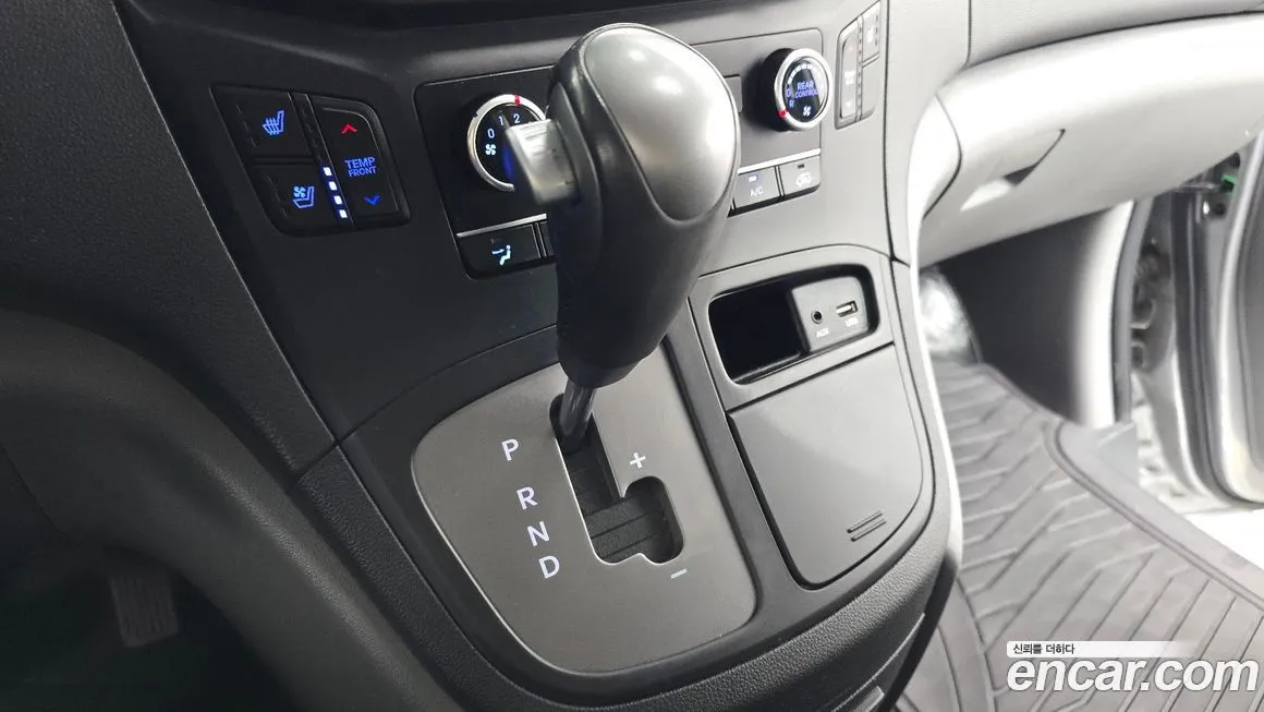 Hyundai Starex 2021 из KR, фото 8