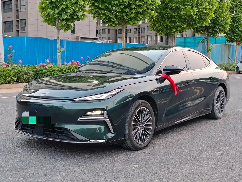 Geely Galaxy Xingyao 8 2025 из CN, фото 5