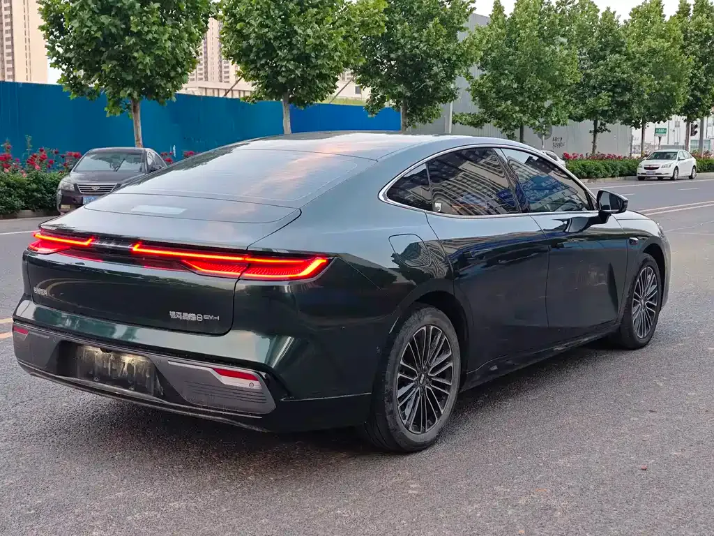 Geely Galaxy Xingyao 8 2025 из CN, фото 7