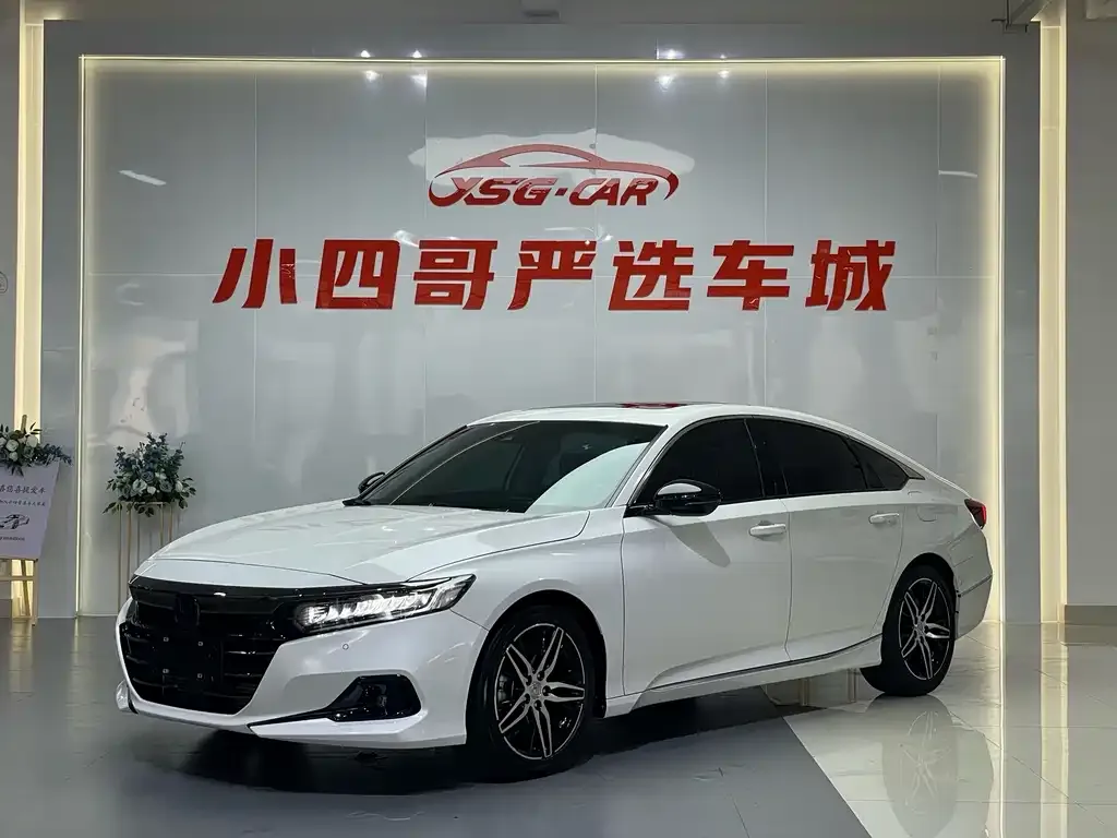 Honda Accord — фото 1