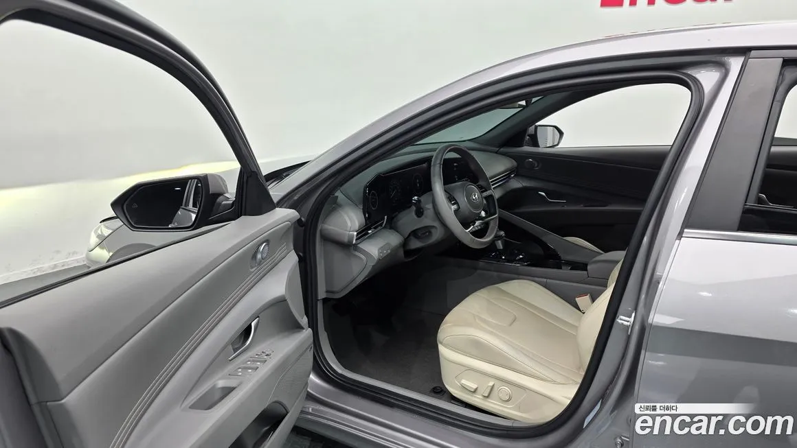 Hyundai AVANTE 2023 из KR, фото 5
