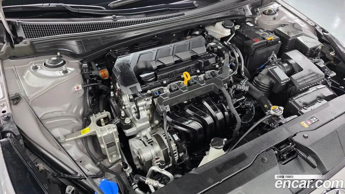 Hyundai AVANTE 2023 из KR, фото 10
