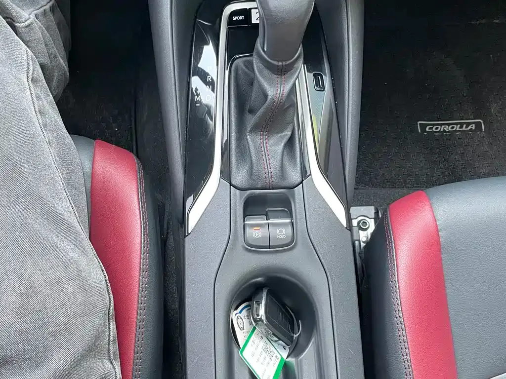 Toyota Corolla 2021 из CN, фото 8