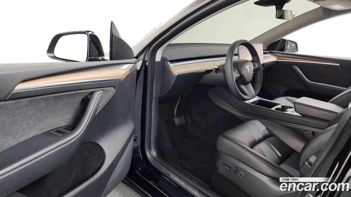 Tesla Model Y 2024 из KR, фото 10