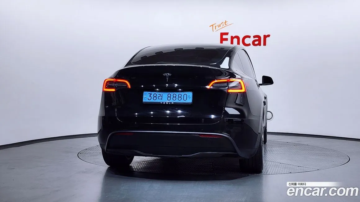 Tesla Model Y 2024 из KR, фото 6
